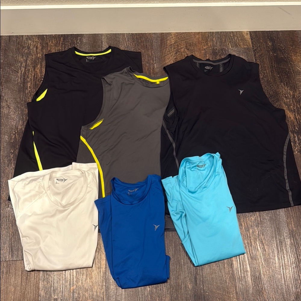 Old Navy Tank Tops Athletic Performance